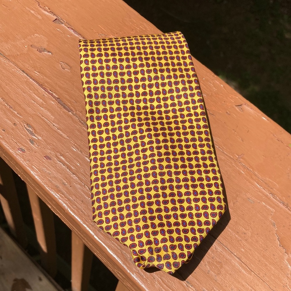 Brooks Brothers golden yellow tie